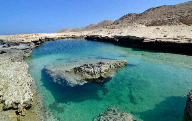 بحيرة النيزك